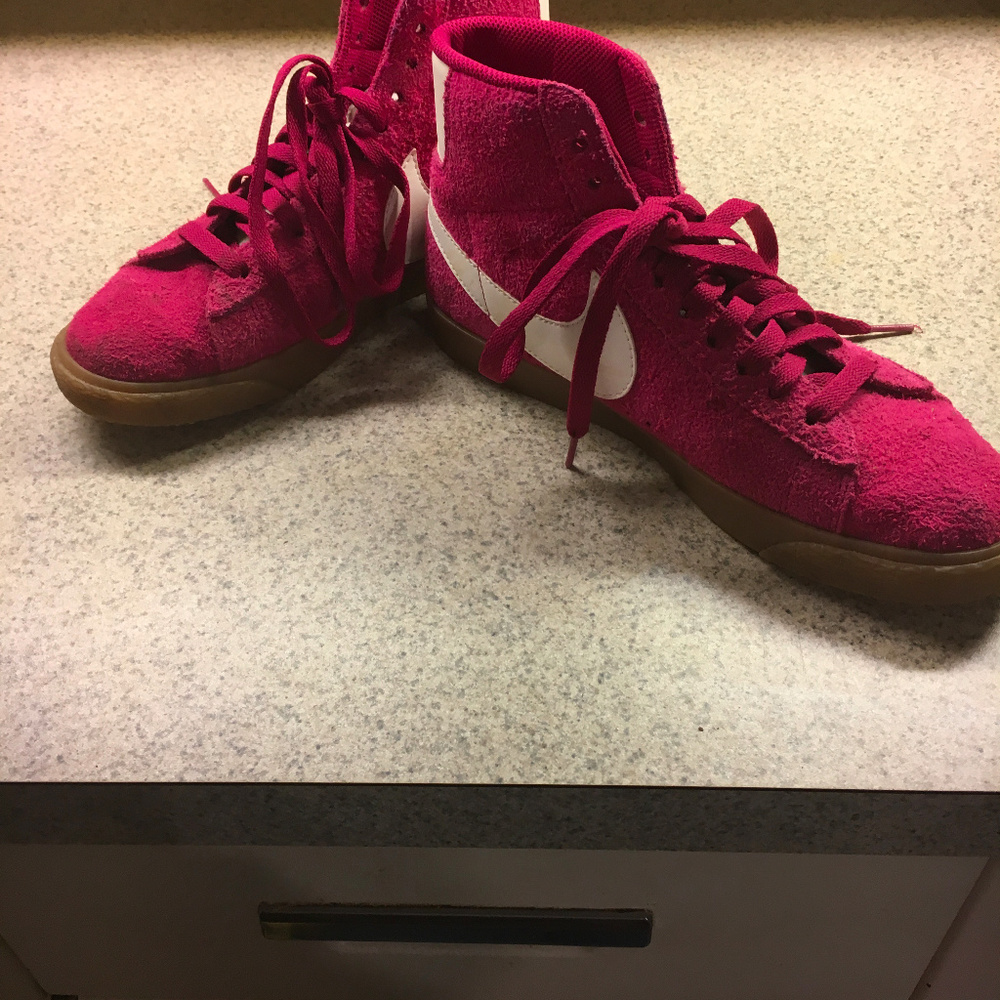 Women's Nike Suede High Tops Size 8